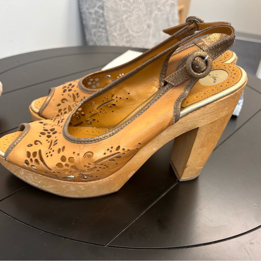 Sam Edelman brown laser cut wooden platform sandal heels Size 9 - Picture 4 of 7